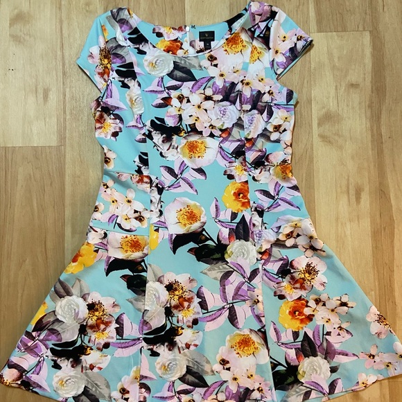 Worthington Floral Dress - Picture 1 of 4